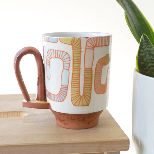 Worm Loop Handle Mug