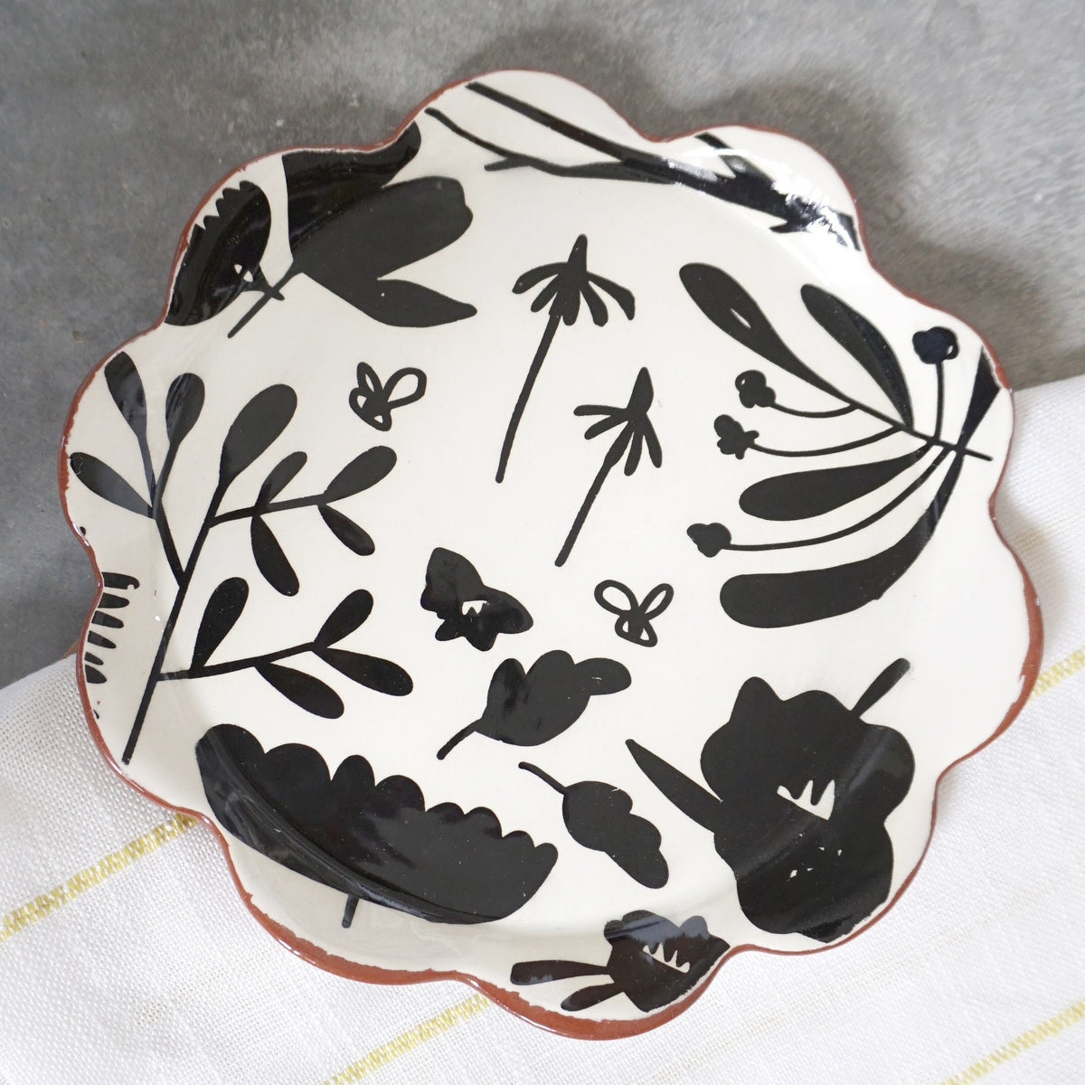 Scatterling BW Salad Plate