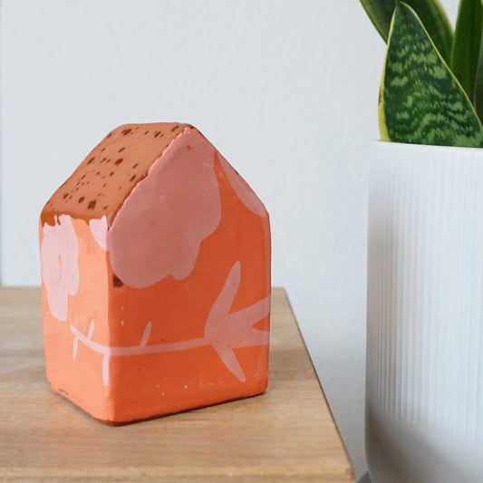 Scatterling Coral 3.625" House Sculpture