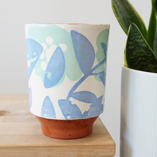 Joyleaf Blue Loop Handle Mug