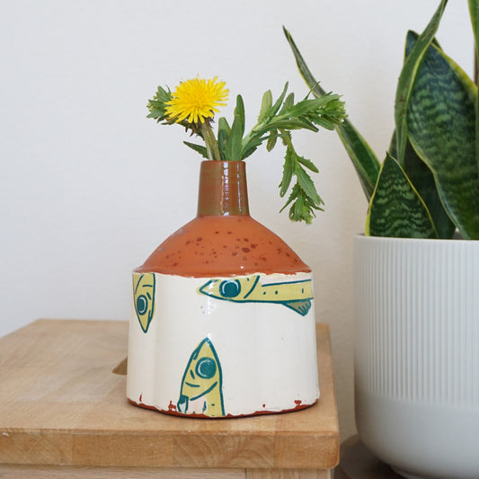 Minnow Bait Vase