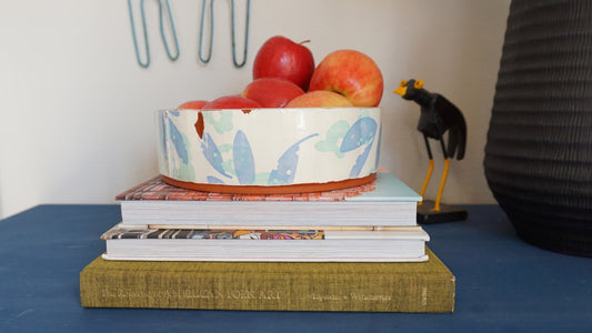 Joyleaf Blue Round Serving Bowl