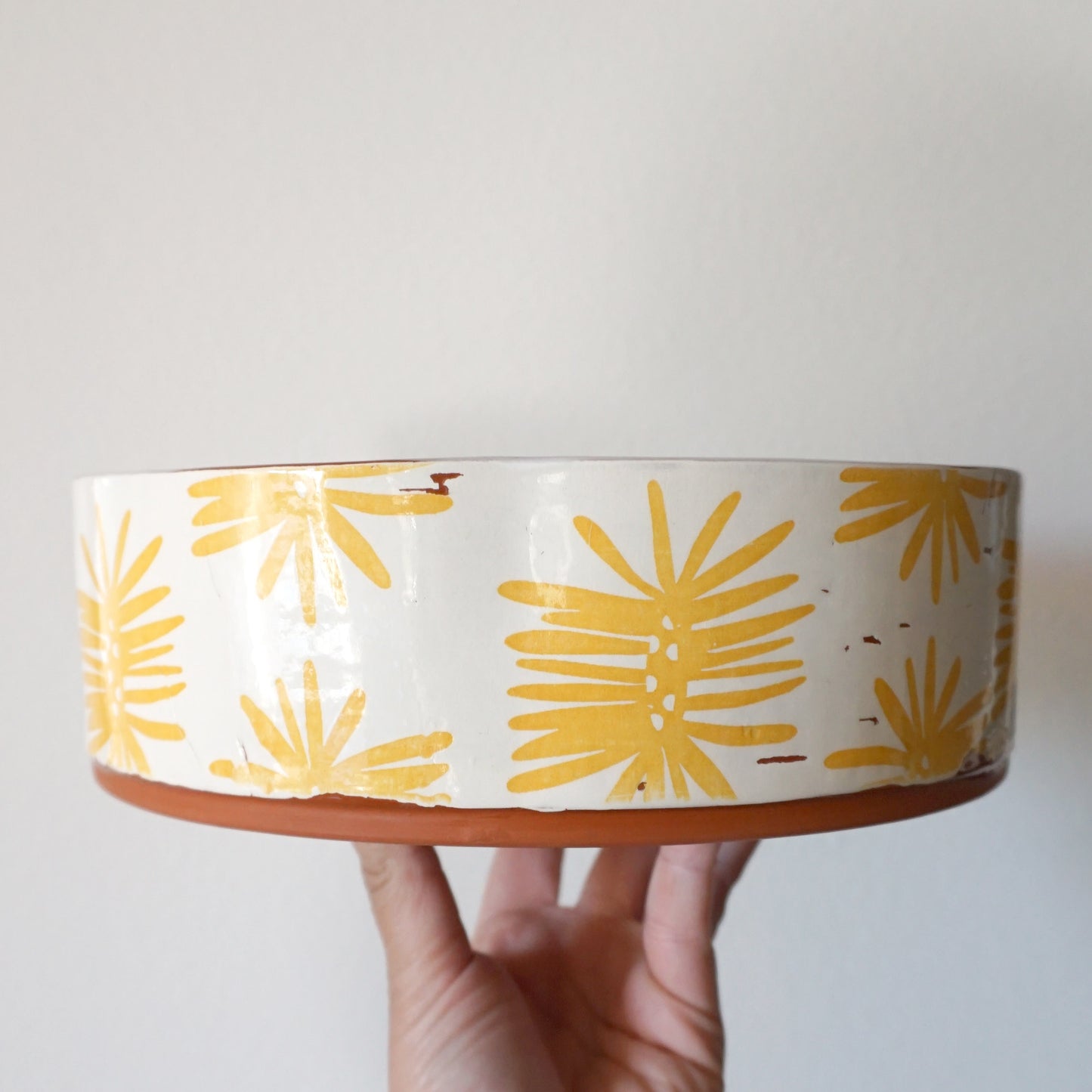 Burst Round Serving Bowl