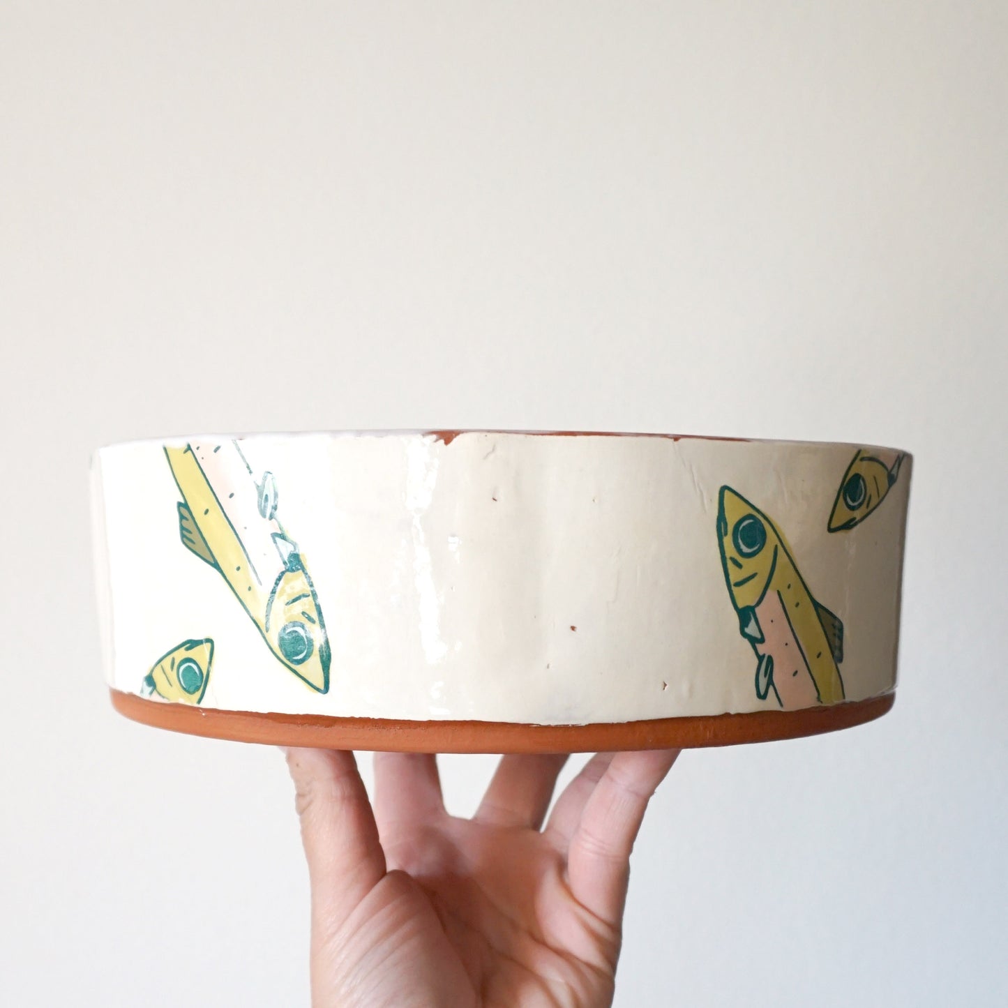 Minnow Round Serving Bowl