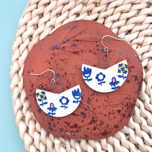 Dainty Dot Dangle Earrings